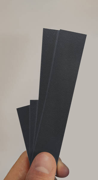 Zakończenie brzegów maskownicy - kolor czarny