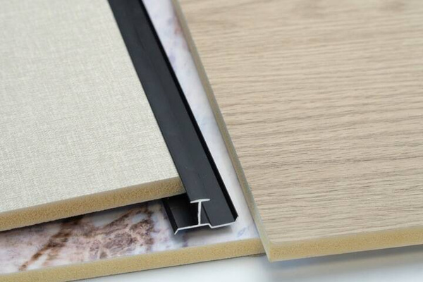 Profil aluminiowy - mocowanie paneli WPC o gr. 8 mm - DH133 - czarny