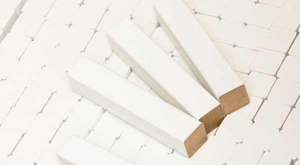 Narożnik do listwy przypodłogowej. Wysokość 8,5 cm